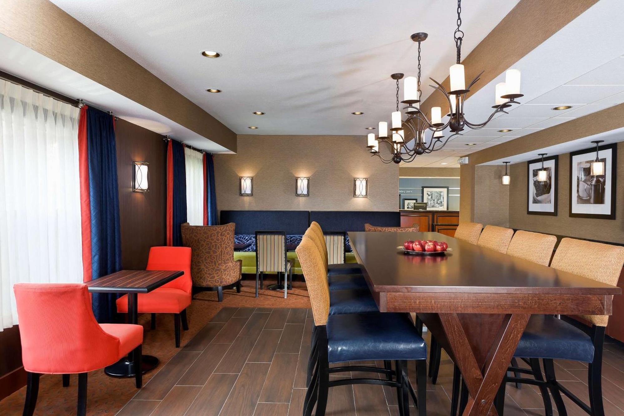 Hampton Inn Chicago-טינלי פארק מראה חיצוני תמונה