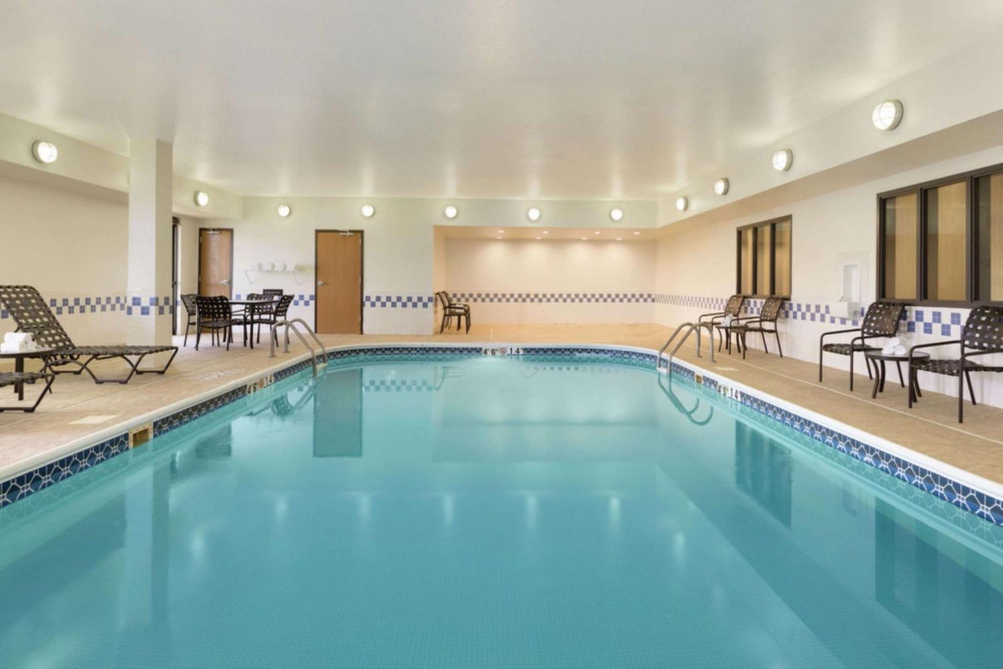 Hampton Inn Chicago-טינלי פארק מראה חיצוני תמונה